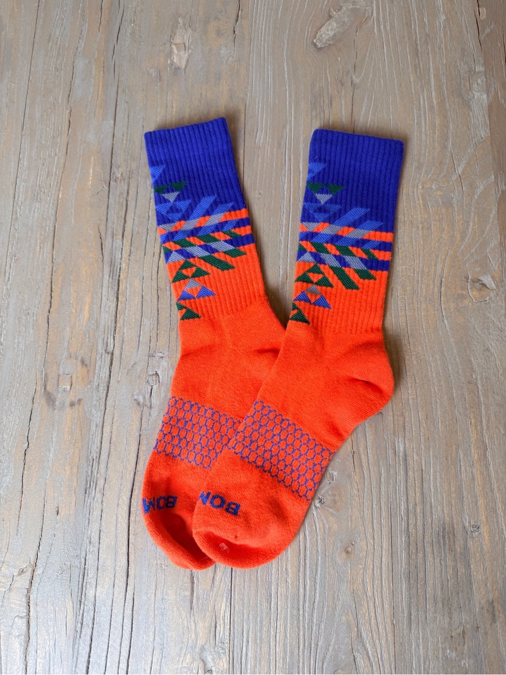 Bombas Unisex Crew Athletic Socks Orange/Blue Geometric Size-M EUC